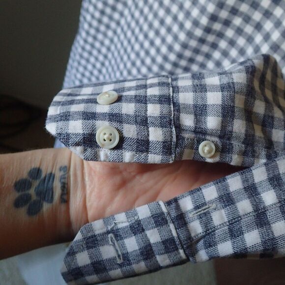 Banana Republic Button Down Shirt - Picture 7 of 8